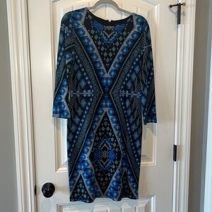 FLATTERING slimming 3/4 sleeve dress Karen Kane size L cross-stitch print